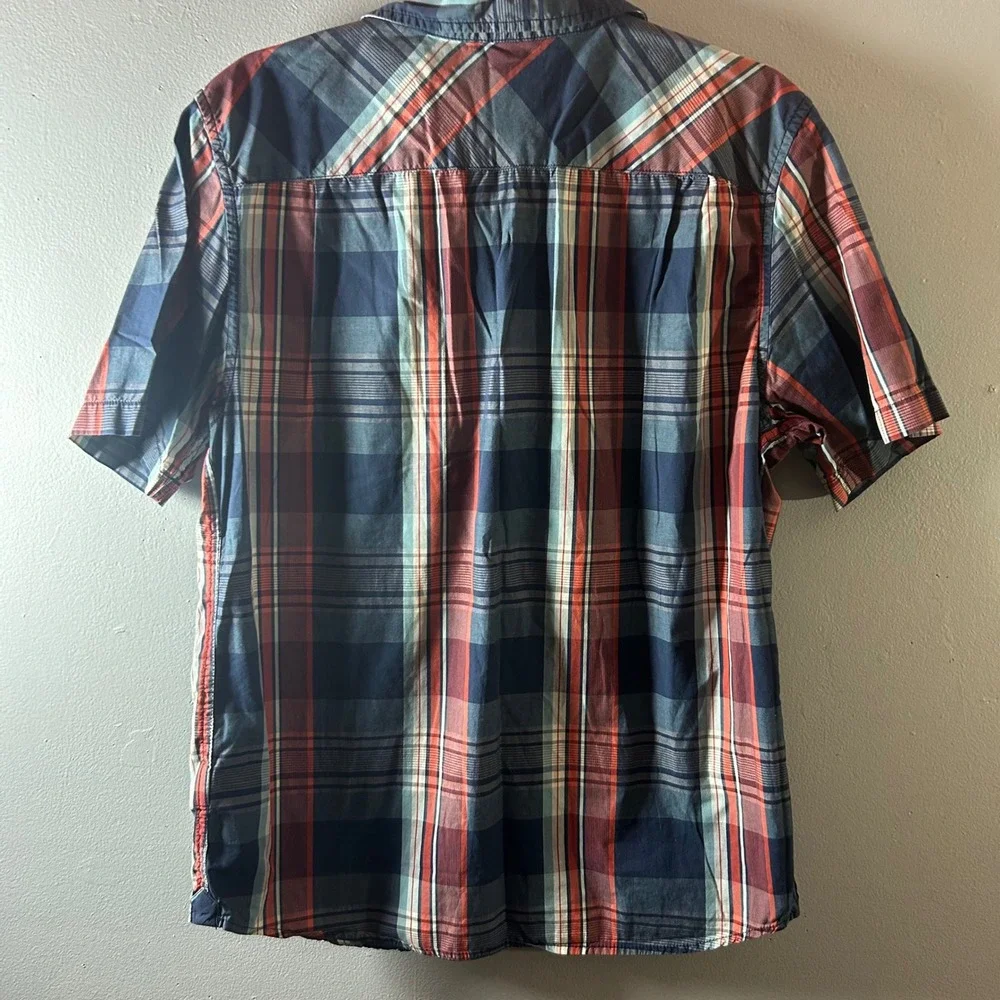 The North Face Plaid Short Sleeve‎ Button Up Shirt Men's Size Medium